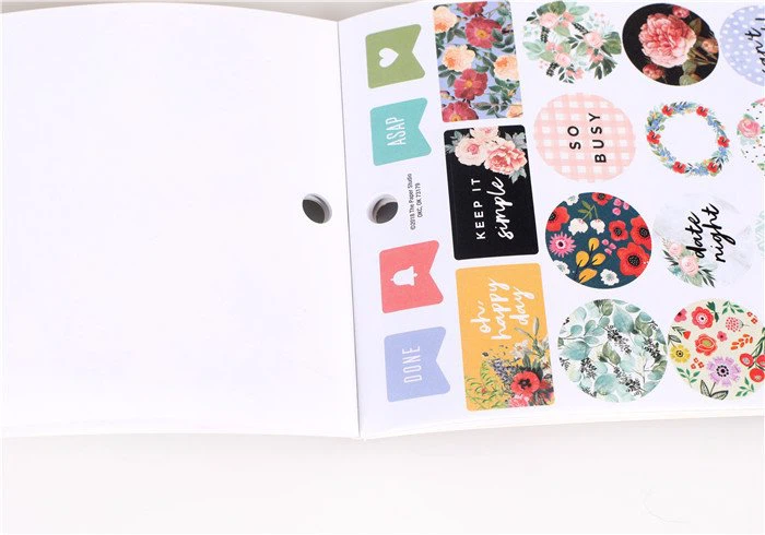 Nhãn dán tròn kích thước khác nhau